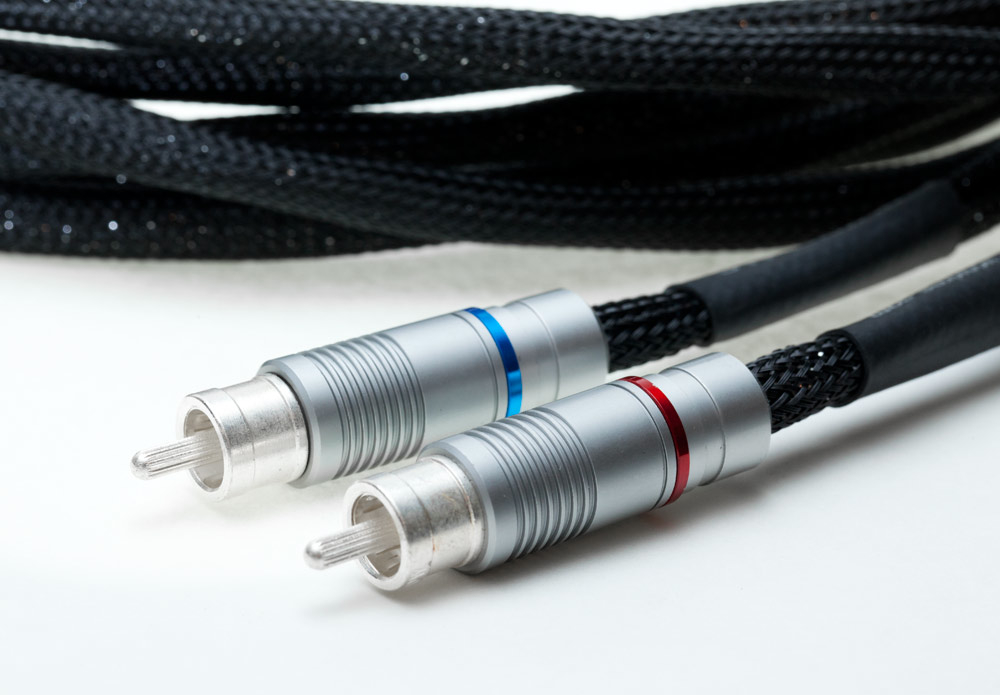 WyWires - Interconnect Cable - 2.5mmTRRS or 3.5mm TRS to Dual RCA or Dual XLR